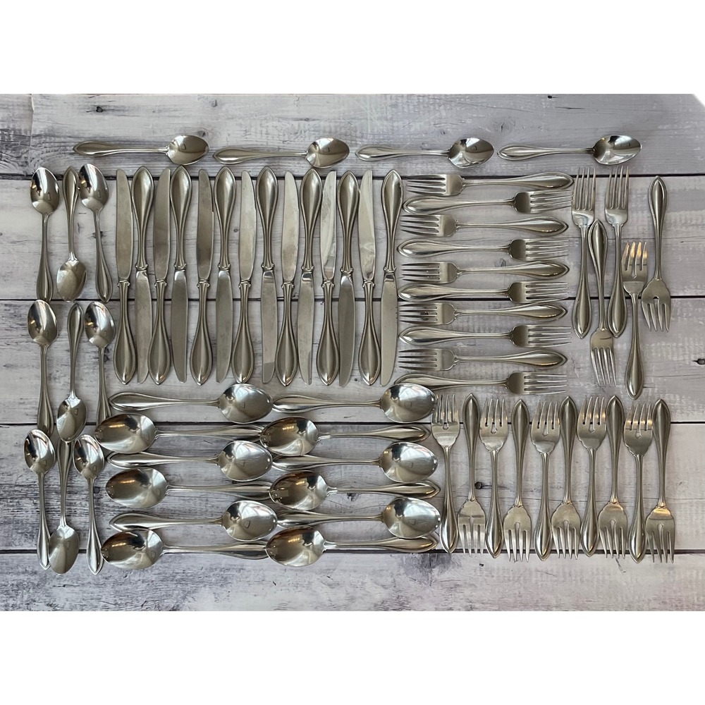 Oneida Stainless Flatware American Harmony 64 Pieces Place Setting for 12